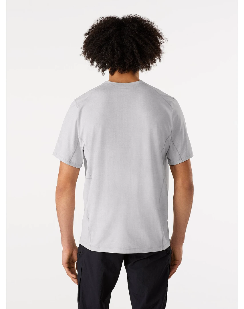 New 👏 Arc'teryx Men's Cormac Logo Short Sleeve 🌟 6 Arc'teryx Men's Cormac Logo Short Sleeve